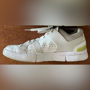 On Roger Clubhouse Pickleball Tennis court shoes 9M